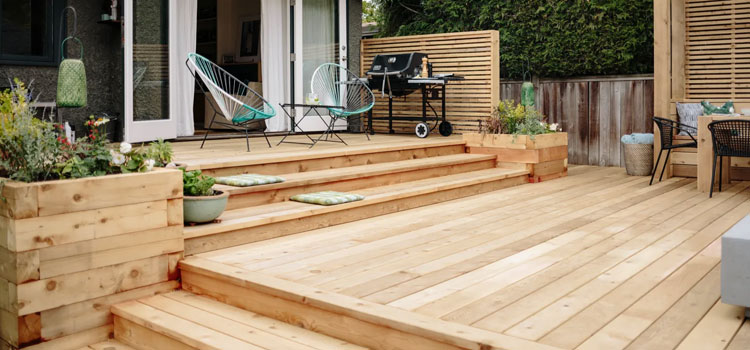 Cedar Decking in Gardena, CA